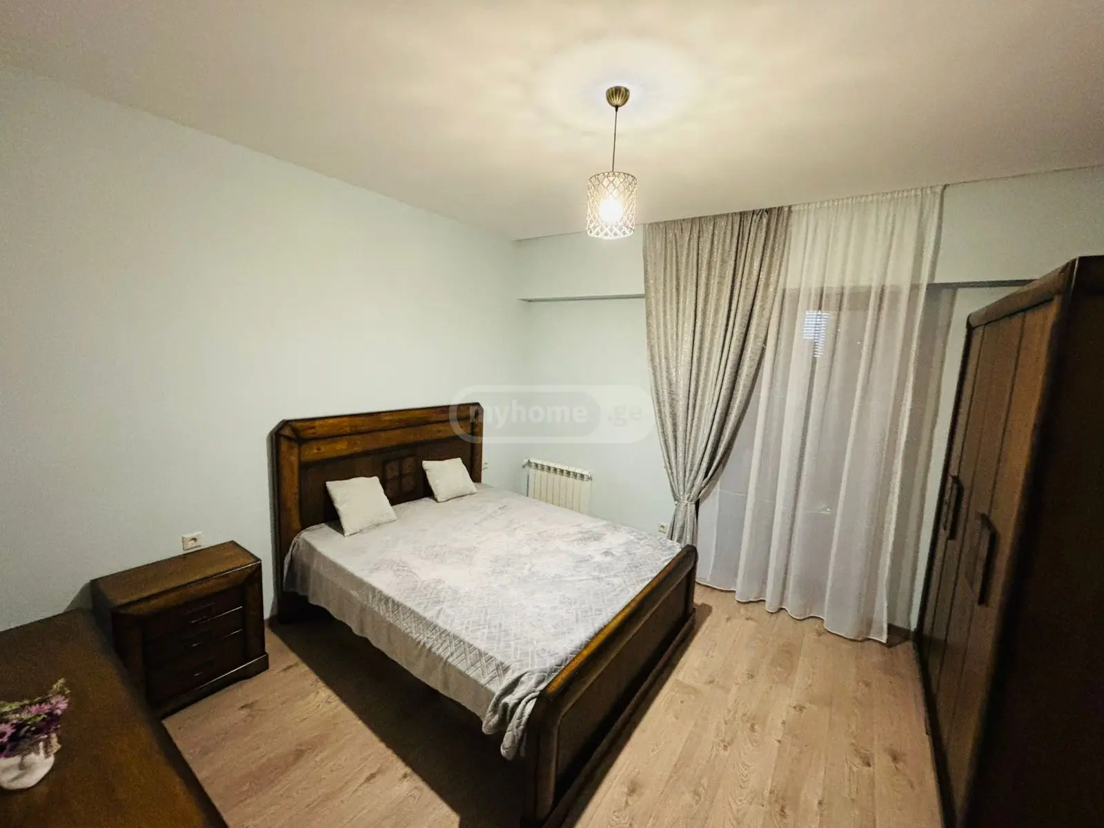  Продается 4 комнатная  Квартира в Сабуртало  на пр. Ал. Казбеги 