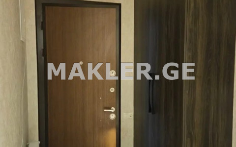  Продается 3 комнатная  Квартира в Сабуртало  на ул. Университетская 