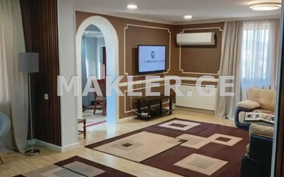  Satılık 4   Daire in Abanotubani dit. (Old Tbilisi)  in Mirza chahi st. 