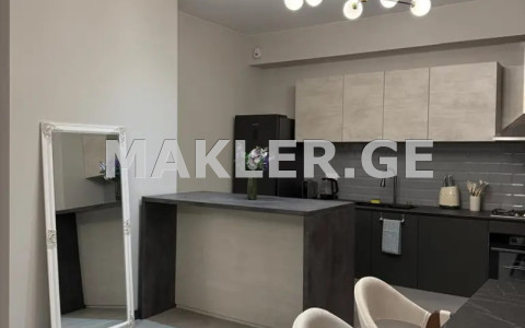  Сдаётся 3 комнатная  Квартира в Сабуртало  на пр. Геловани 