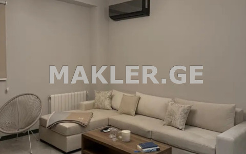  Сдаётся 3 комнатная  Квартира в Сабуртало  на пр. Геловани 