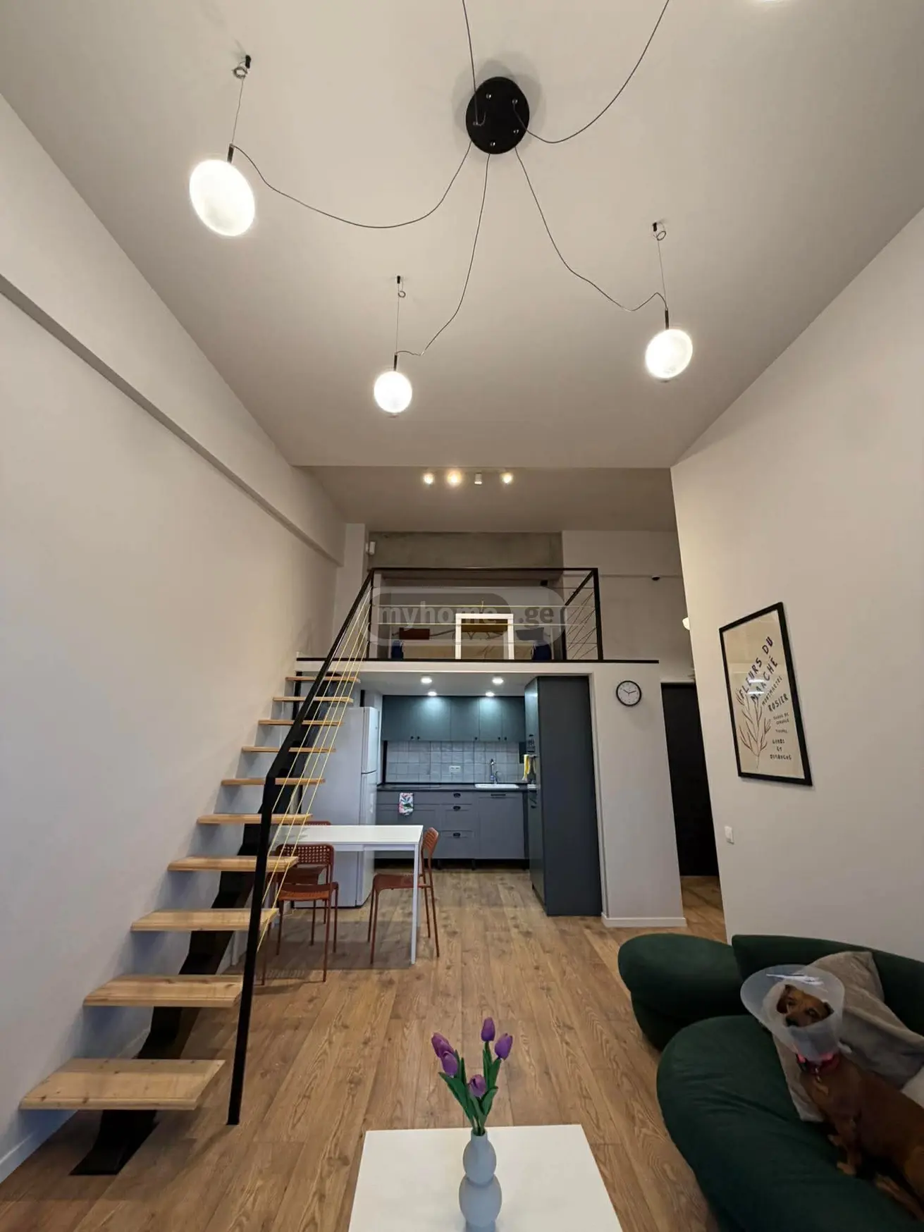  Сдаётся 2 комнатная  Квартира в Сабуртало  на ул. Университетская 