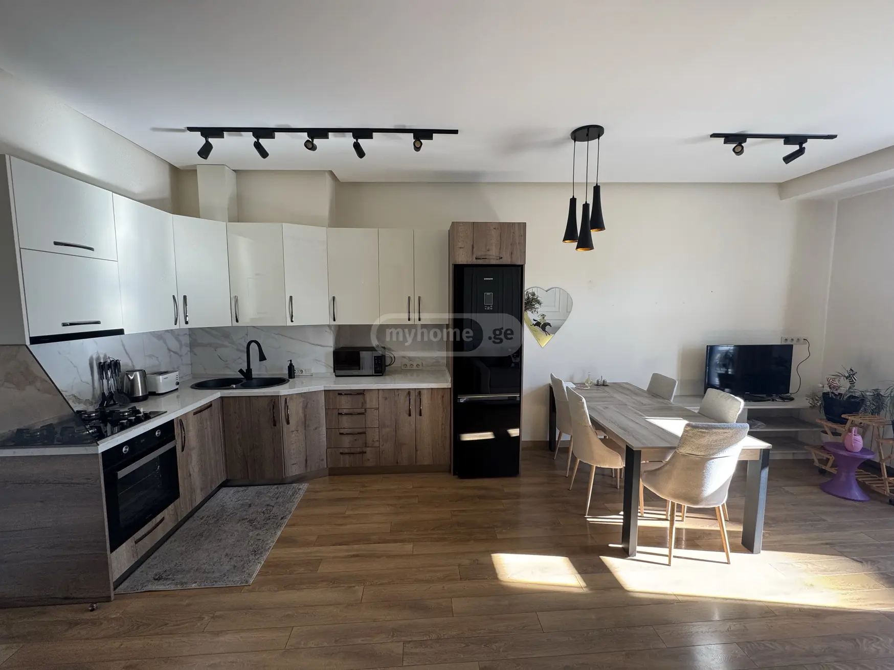  Kiralık 3   Daire in Saburtalo dist.  Bidzina Kvernadze Street 