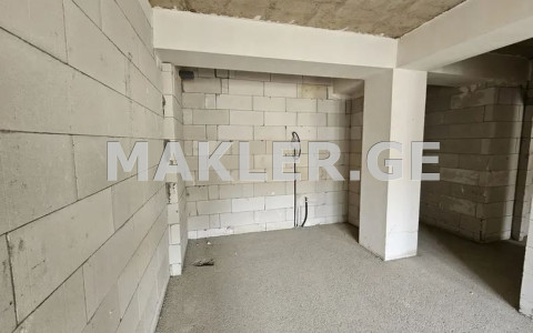  Продается 4 комнатная  Квартира в Ортачале  на ул. Надиквари 