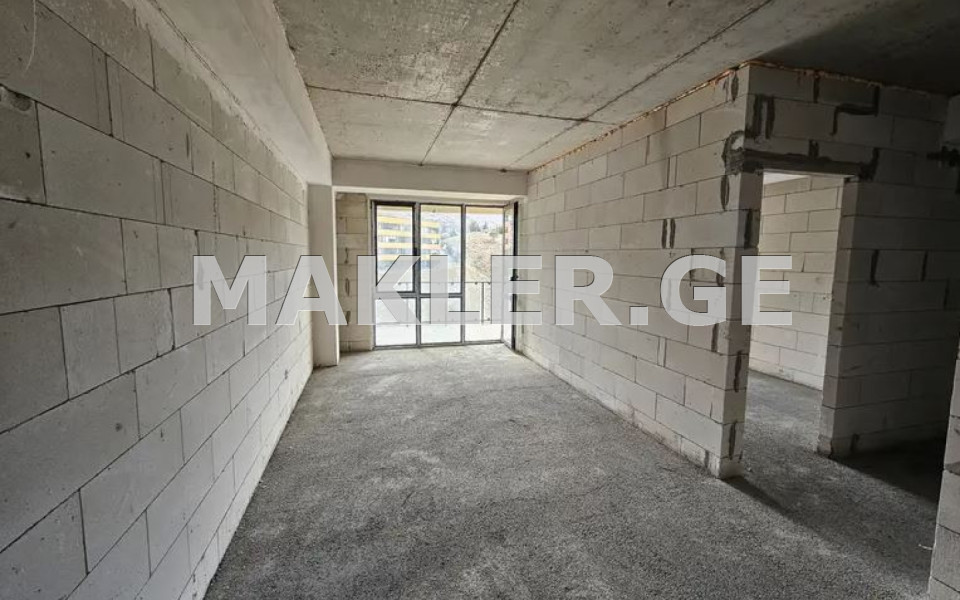  Продается 3 комнатная  Квартира в Ортачале  на ул. Надиквари 