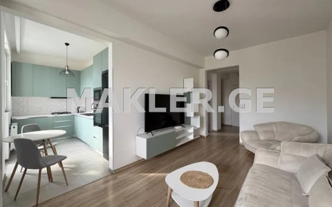  იყიდება 3 ოთახიანი  ბინა ვაკეში  ნ. ჟვანიას ქუჩაზე 