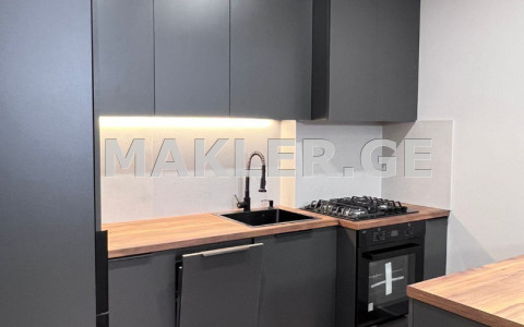  იყიდება 2 ოთახიანი  ბინა ორთაჭალაში  ნადიკვარის ქუჩაზე 