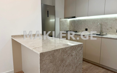  Продается 2 комнатная  Квартира в Ортачале  на ул. Надиквари 