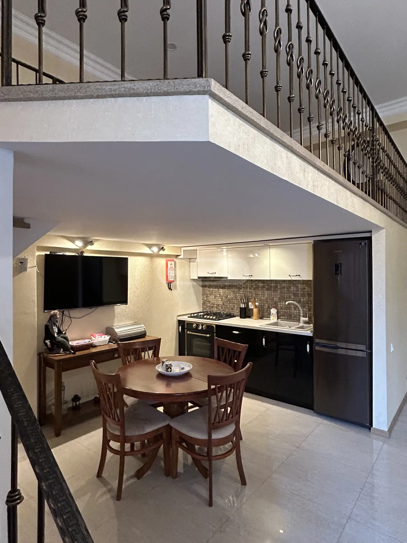  Kiralık 3   Daire in Saburtalo dist.  in Al. Kazbegi Ave. 