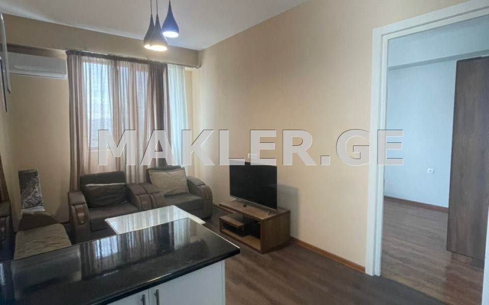  ქირავდება 2 ოთახიანი  ბინა ვაკეში  ი. ჭავჭავაძის გამზ. 