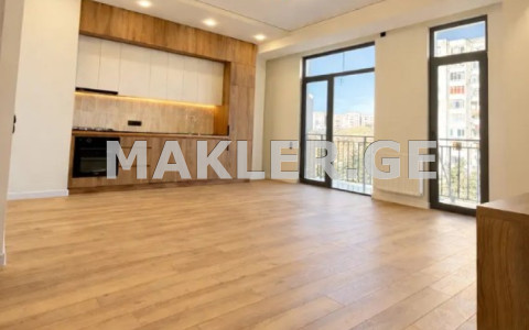  Продается 3 комнатная  Квартира на Плато Нуцебидзе  На ул. Мелитон Картариа 