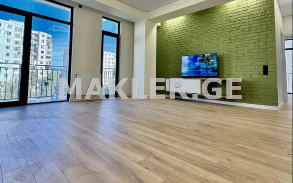  Продается 3 комнатная  Квартира на Плато Нуцебидзе  На ул. Мелитон Картариа 