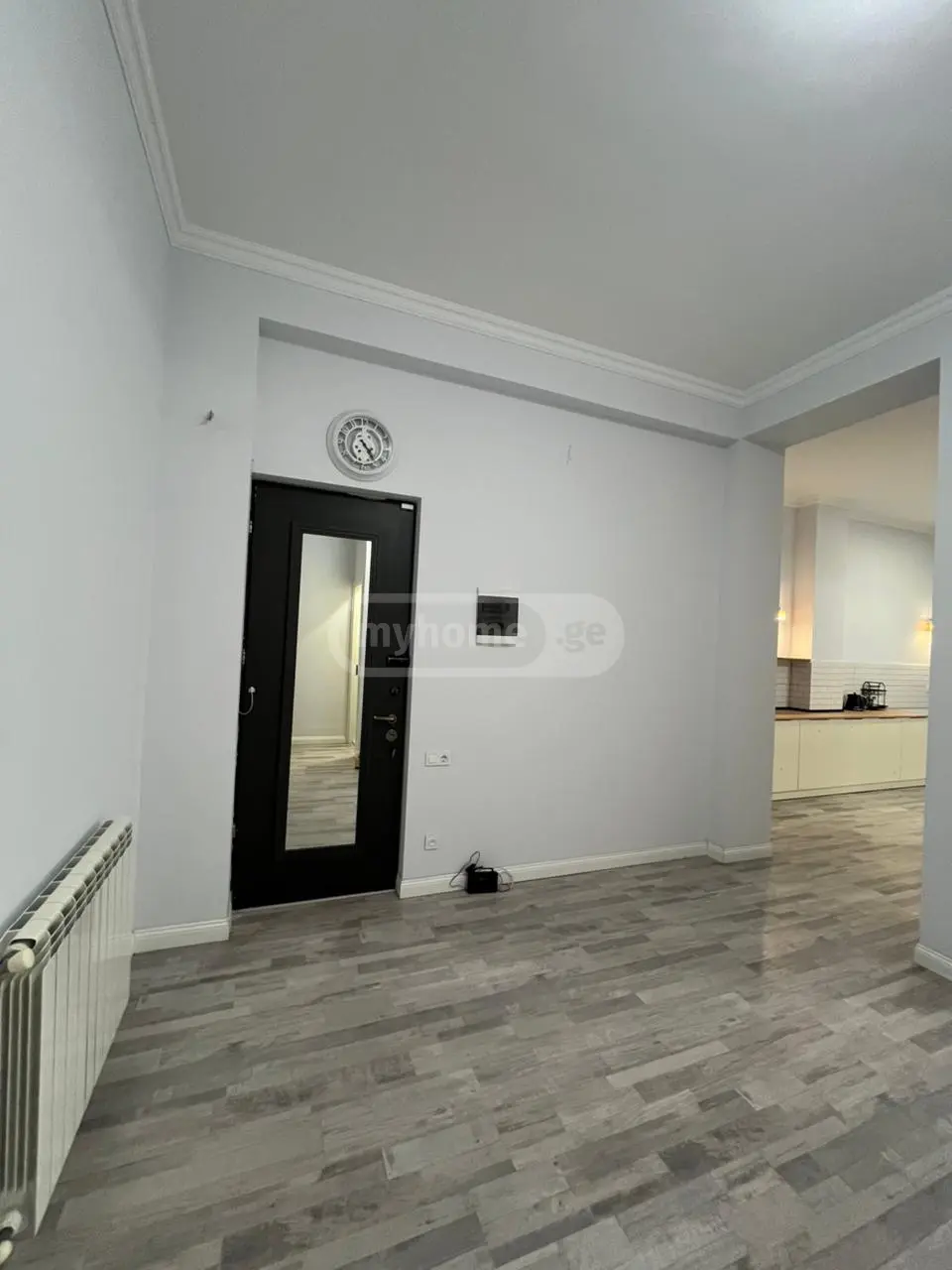  ქირავდება 134 m² ფართობის ოფისი საბურთალოზე  სულხან ცინცაძის ქუჩაზე 