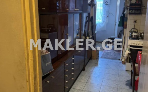  Продается 3 комнатная  Квартира в Сабуртало  на ул. М.Асатиани 