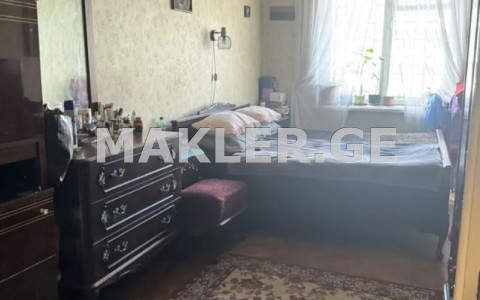  Продается 3 комнатная  Квартира в Сабуртало  на ул. М.Асатиани 
