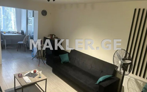  Продается 2 комнатная  Квартира в Сабуртало  на пр. Важа-Пшавела 