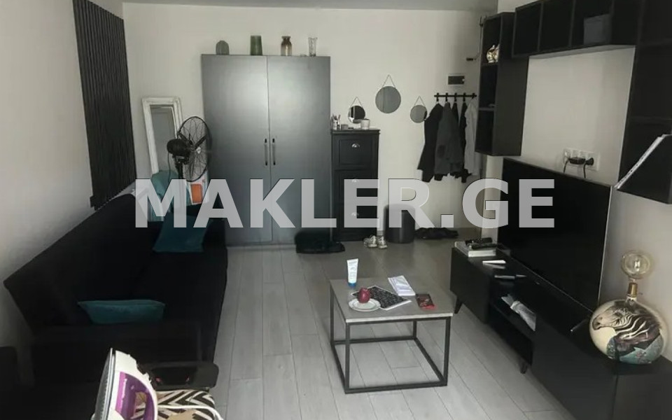  Продается 2 комнатная  Квартира в Сабуртало  на пр. Важа-Пшавела 