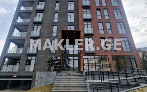  Сдаётся 42 m² площадь Офис в Крцаниси  в II пов. Крцаниси 