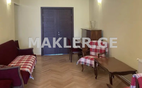  Продается 3 комнатная  Квартира в Сабуртало  на пр. Пекина 