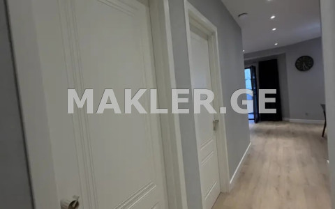  ქირავდება 3 ოთახიანი  ბინა საბურთალოზე  გელოვანის გამზირზე 