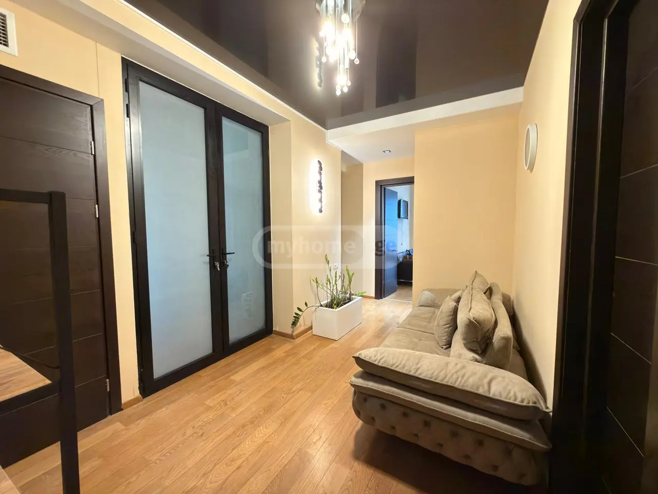  Kiralık 136 m²  Büro & Ofis in Saburtalo dist.  in Al. Kazbegi Ave. 