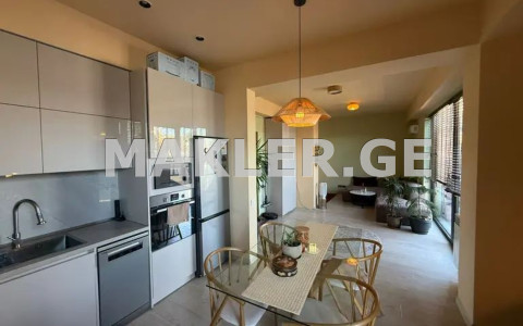  Продается 2 комнатная  Квартира в Авлабари  на ул. Ирбахи 