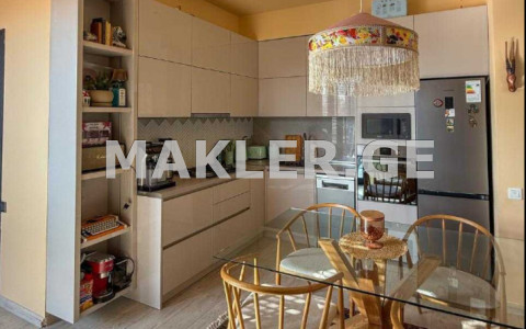  For Sale 2 room  Apartment in Avlabari dist.  in Irbakhi st. 