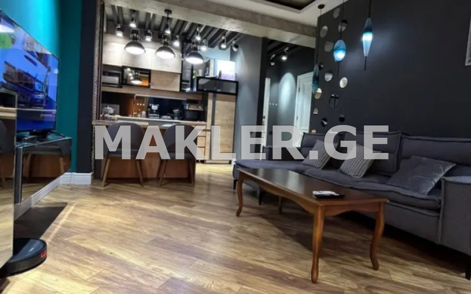  Продается 2 комнатная  Квартира в Ваке  на ул. Атени 