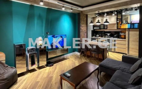  Продается 2 комнатная  Квартира в Ваке  на ул. Атени 