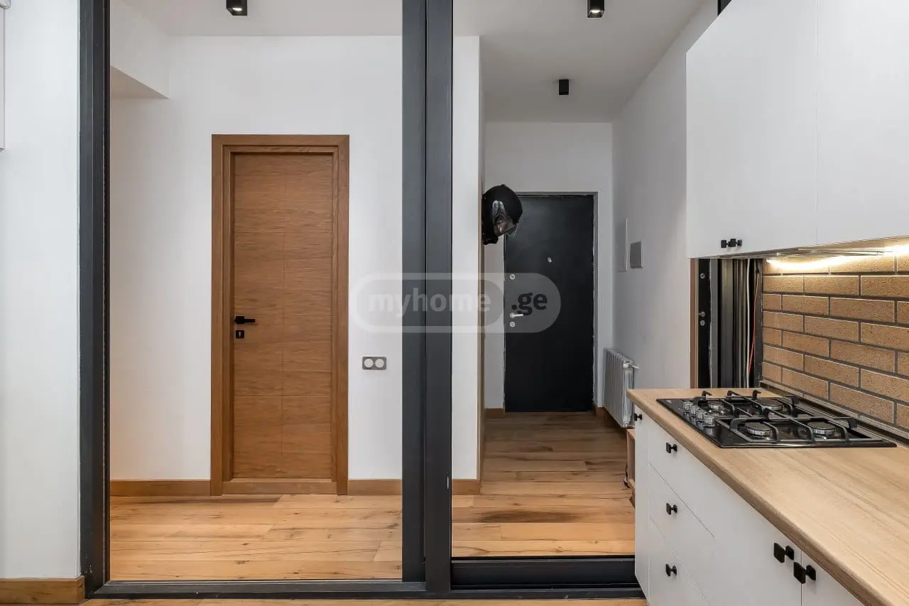  Сдаётся 2 комнатная  Квартира на Озере Лиси