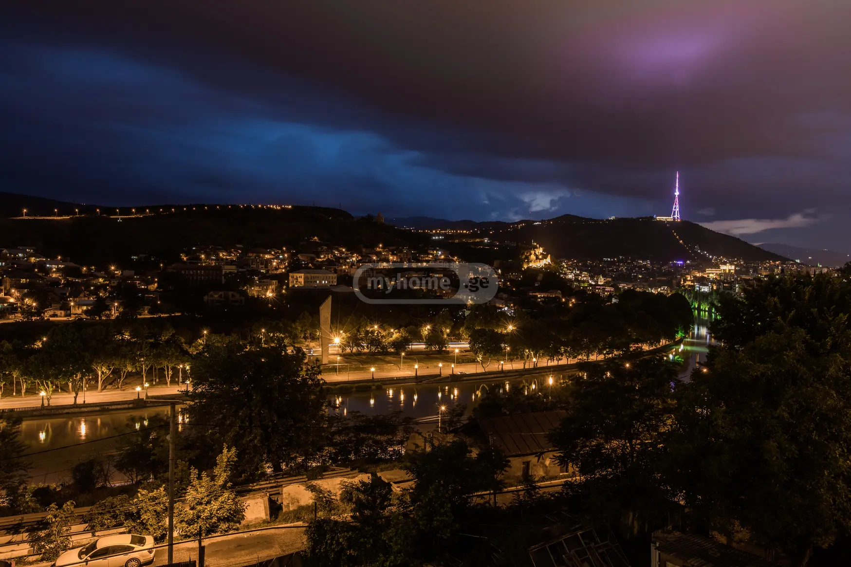  Продается 3 комнатная  Квартира в Исани  на пр. Кетевана Цамебули 