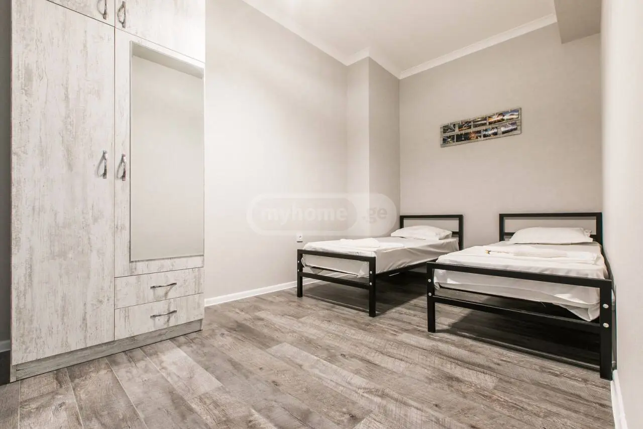  Продается 3 комнатная  Квартира в Исани  на пр. Кетевана Цамебули 