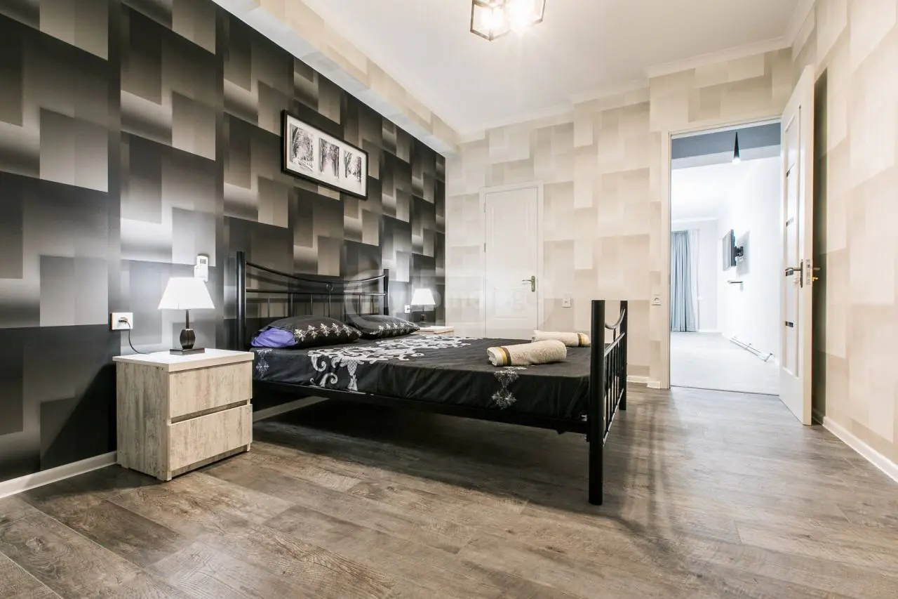  For Sale 3 room  Apartment in Isani dist.  in Ketevan Tsamebuli ave. 