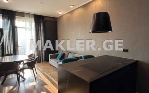  Продается 4 комнатная  Квартира на Плато Нуцебидзе  на ул. Бедиа 