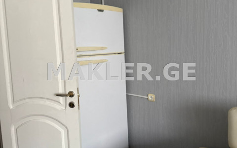  Сдаётся 28 m² площадь Офис в Ваке  на ул. Кипшидзе 