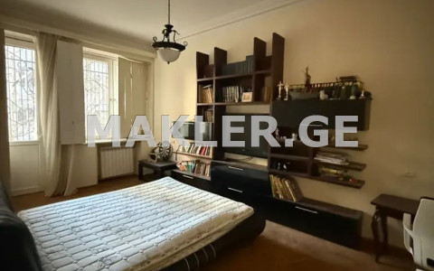  For Rent 4 room  Apartment in Vake dist.  in Kipshidze st. 