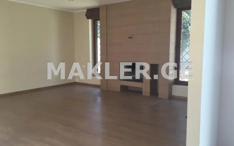  იყიდება 355 m² ფართობის საკუთარი სახლი დიღომი 7-ში
