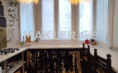  For Sale 2 room  Apartment in Vera dist.  in Petriashvili st. 