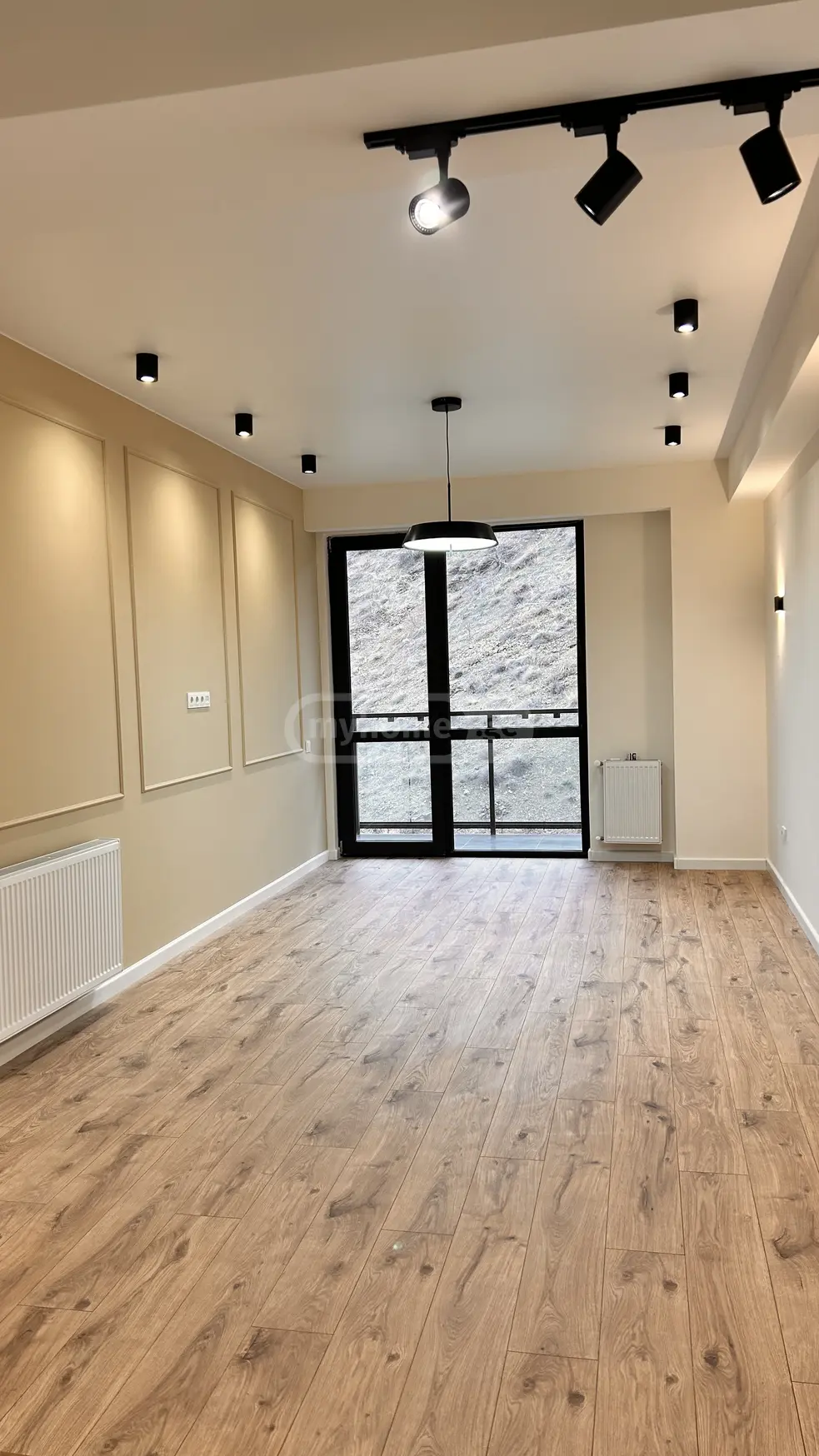  For Sale 2 room  Apartment in Krtsanisi dist.  in B. Kalandadze st. 