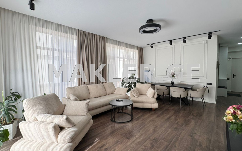  Сдаётся 3 комнатная  Квартира в Ваке  на ул. Н. Джвания 