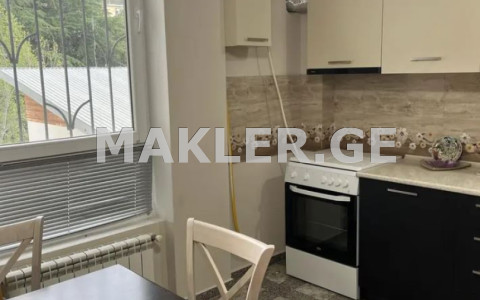  იყიდება 2 ოთახიანი  ბინა კრწანისში  კრწანისის ქუჩაზე 