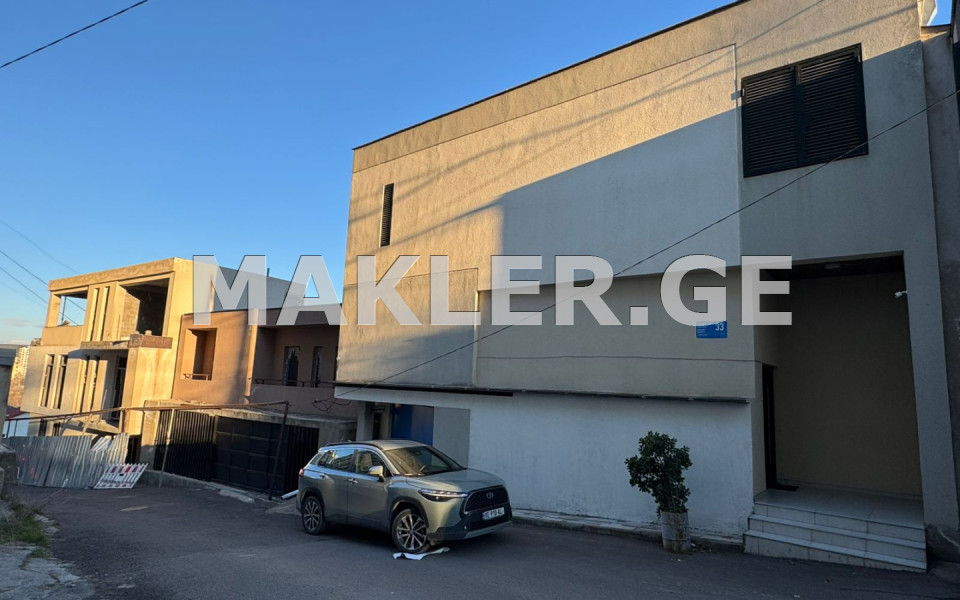  Продается 266 m² площадь Офис в Сабуртало  на ул. Панаскертели-Цицишвили 