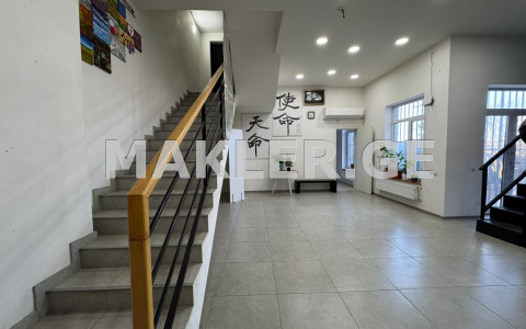  Продается 266 m² площадь Офис в Сабуртало  на ул. Панаскертели-Цицишвили 