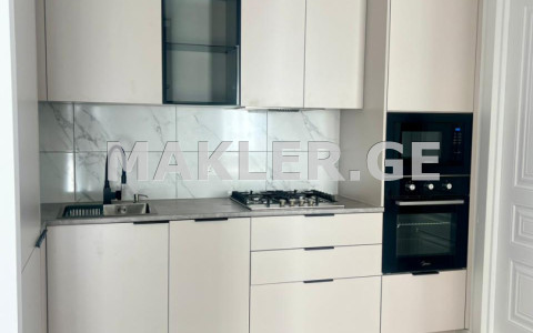  ქირავდება 2 ოთახიანი  ბინა ლისის ტბაზე  ლეო კვაჭაძის ქუჩაზე 