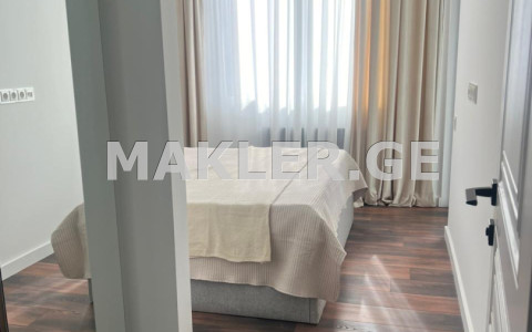  ქირავდება 2 ოთახიანი  ბინა ლისის ტბაზე  ლეო კვაჭაძის ქუჩაზე 