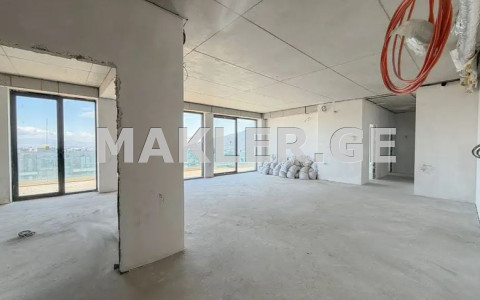  იყიდება 5 ოთახიანი  ბინა კრწანისში