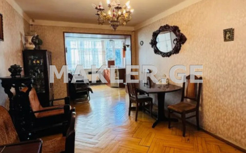  Продается 2 комнатная  Квартира в Сабуртало  на пр. Важа-Пшавела 