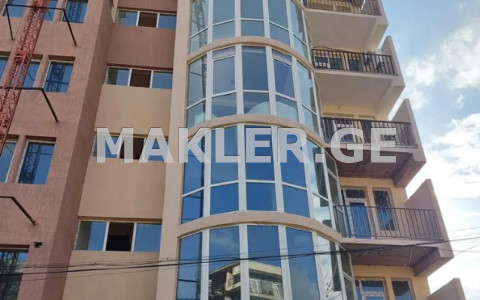  Продается 4 комнатная  Квартира в Сабуртало  на ул. Саирме 