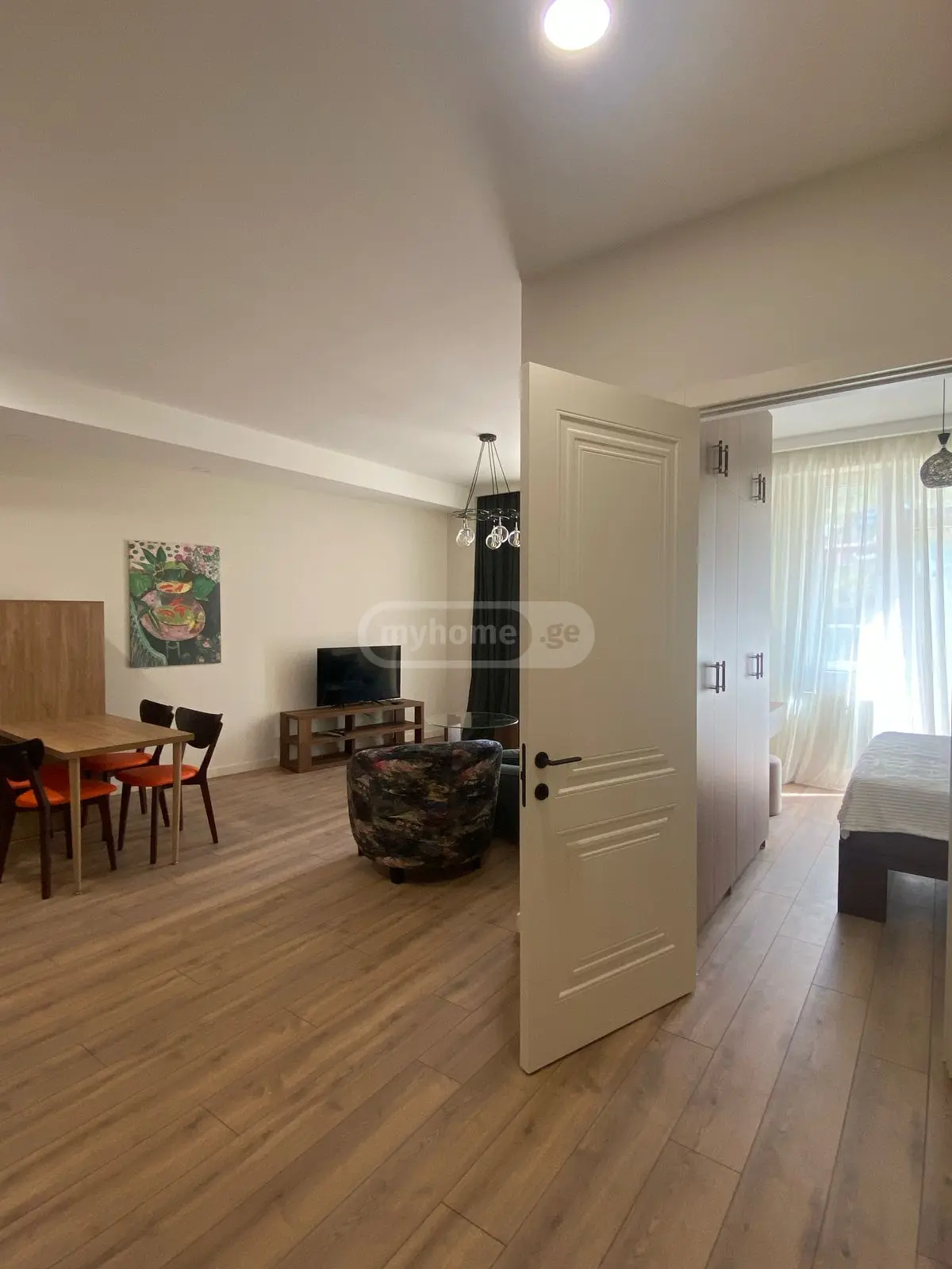  Сдаётся 2 комнатная  Квартира в Ваке  на ул. Н. Джвания 