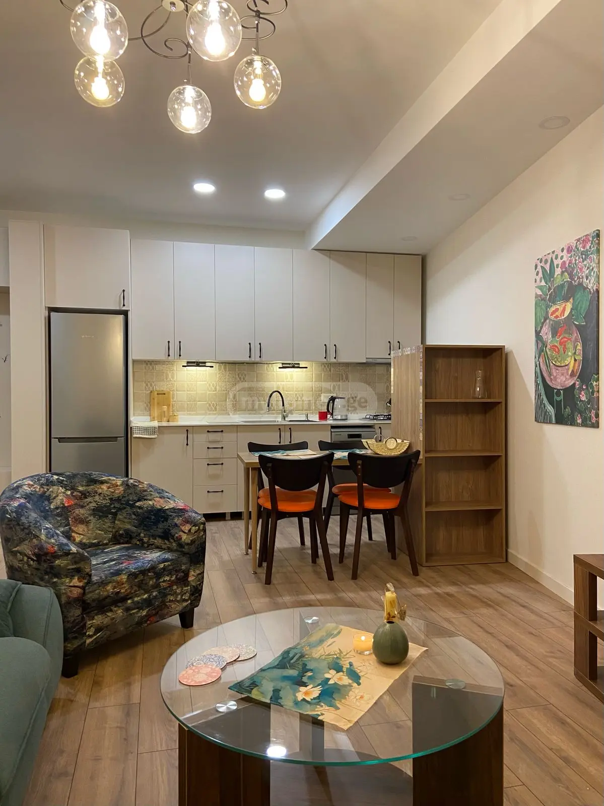  Сдаётся 2 комнатная  Квартира в Ваке  на ул. Н. Джвания 